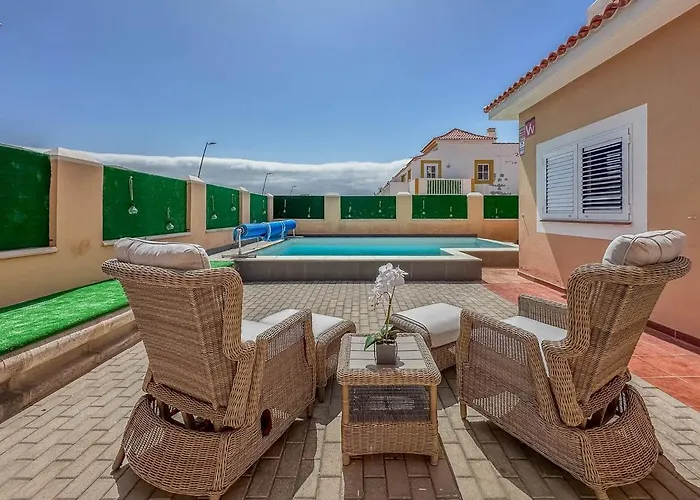 Guestready - Esmeralda Piscina Privada * كاليتا ذي فوستي