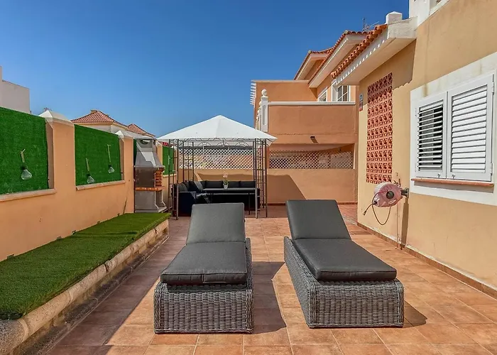 Guestready - Esmeralda Piscina Privada * كاليتا ذي فوستي